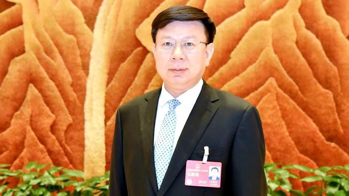 全国人大代表吴相君：建议加强中西医协同 促进中医药高质量发展