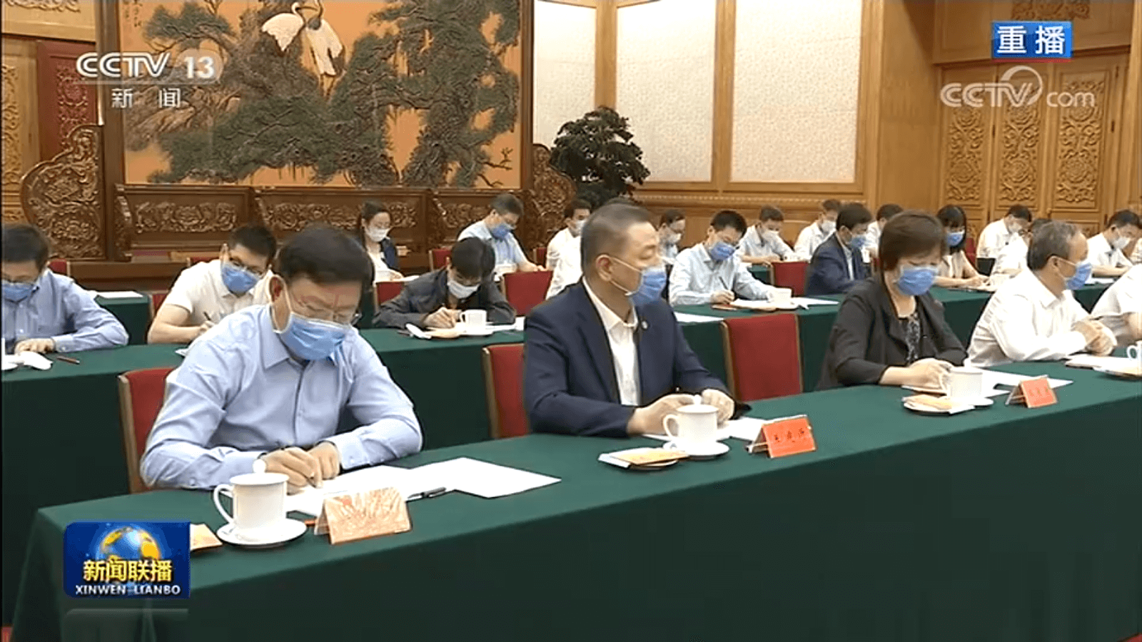 《经济日报》：以岭药业总经理吴相君谈贯彻落实习近平总书记在企业家座谈会上的重要讲话精神