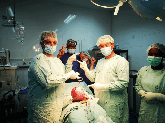 万里援非，跨国天使成“中国名片” ——以岭关爱医师身心健康活动（第七期）医师专访