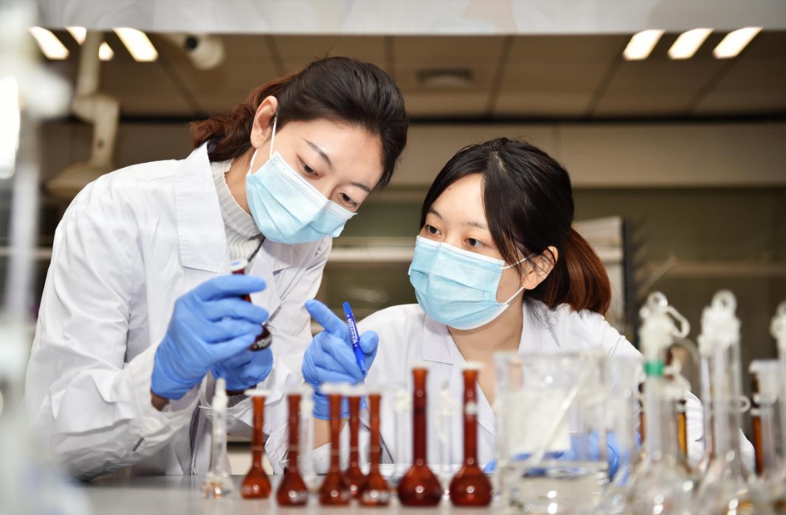 老企新锐发力新赛道